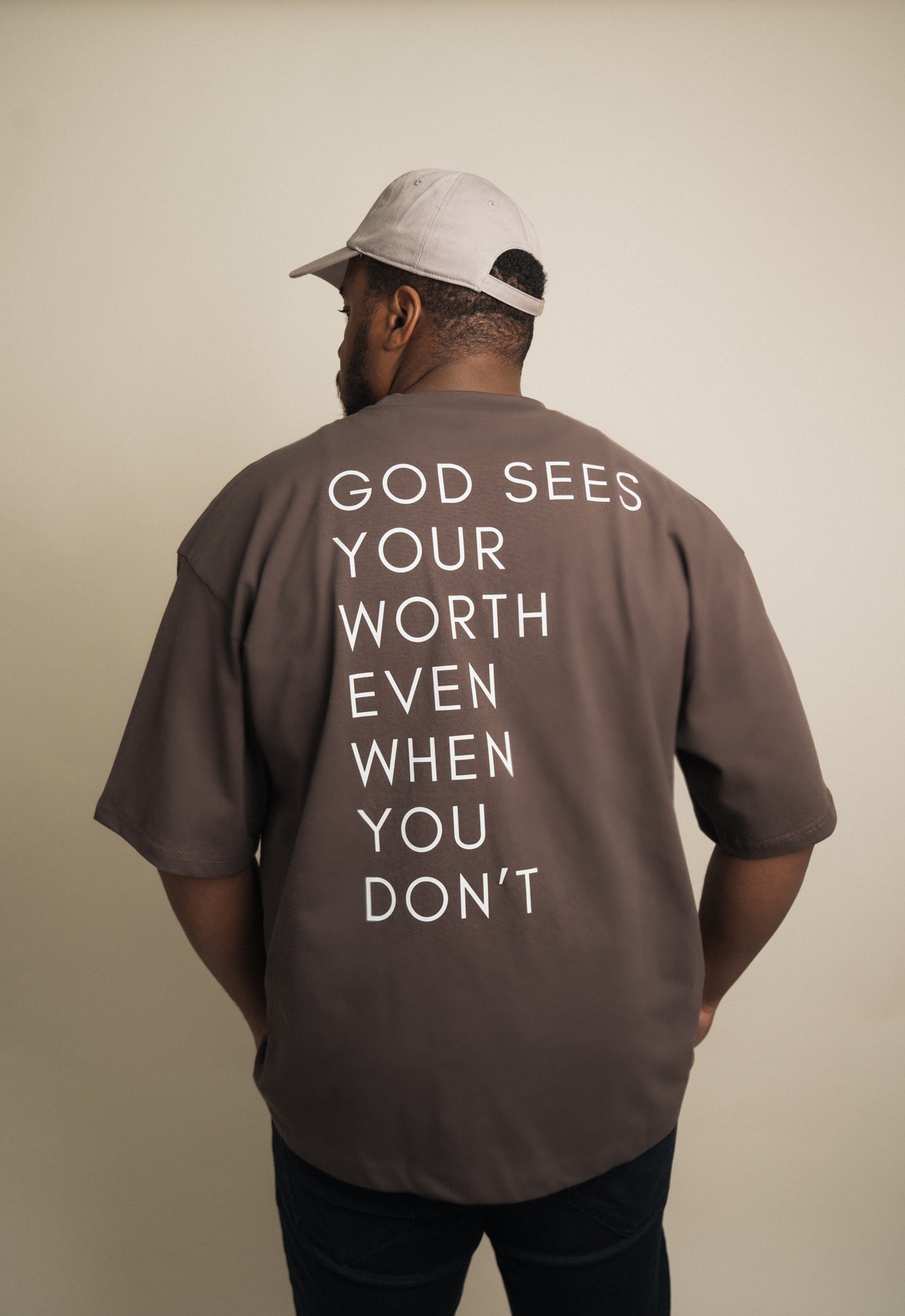 God Sees Your Worth Oversized Tee