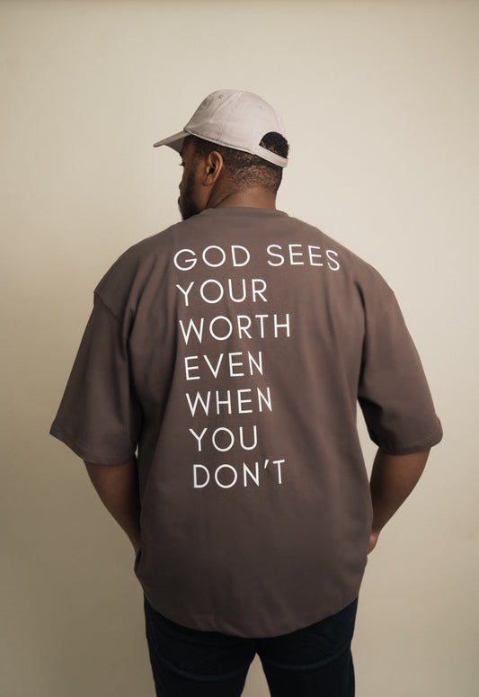 God Sees Your Worth Oversized Tee